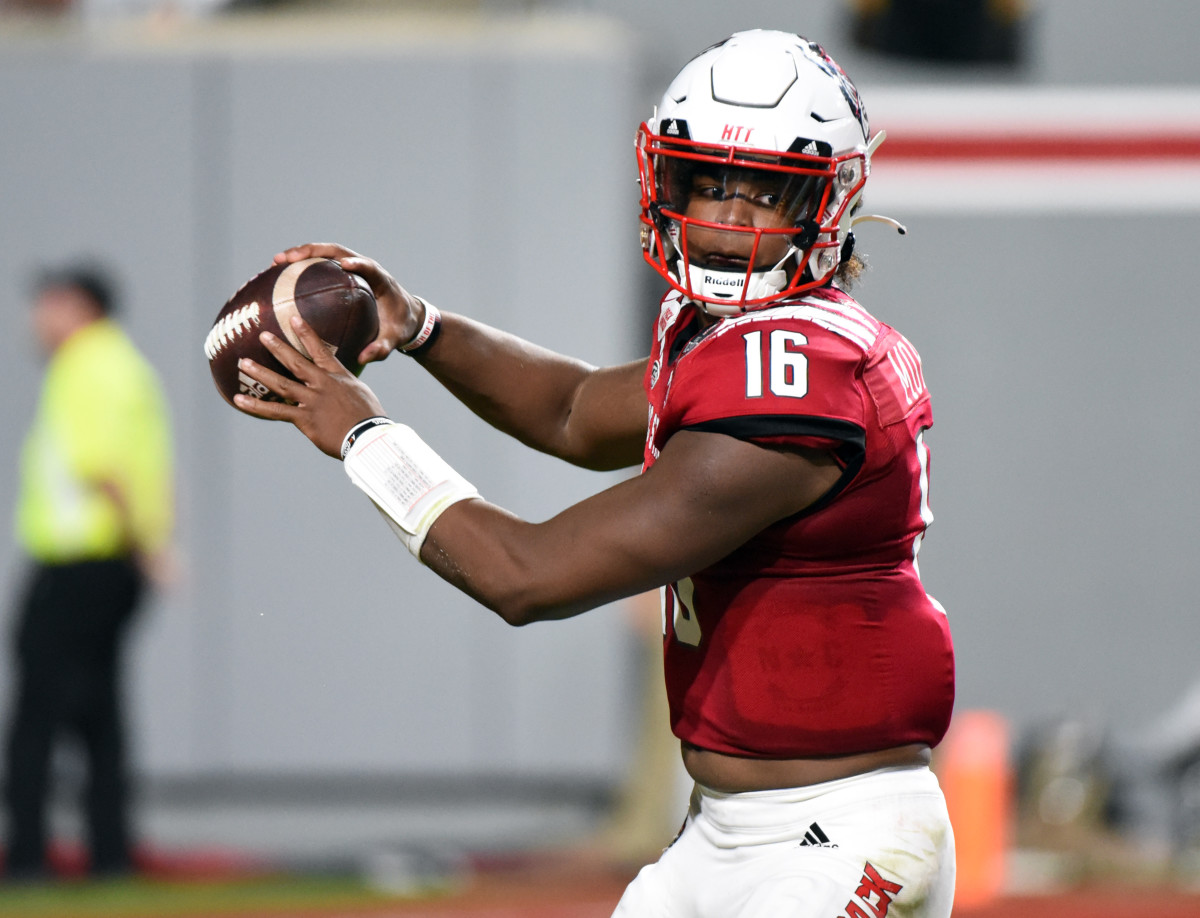 NC State quarterback MJ Morris